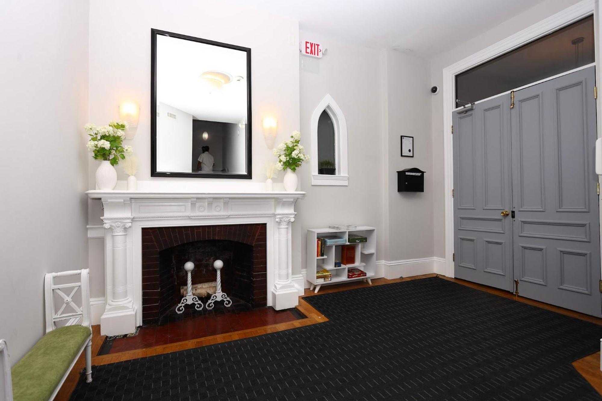 Large Stylish Newbury Street Studio W/ Kitchen Boston Zewnętrze zdjęcie